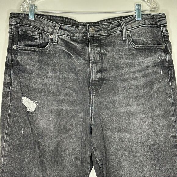 Old Navy O.G Straight Black Acid wash Distressed Mom Jean - Picture 2 of 8